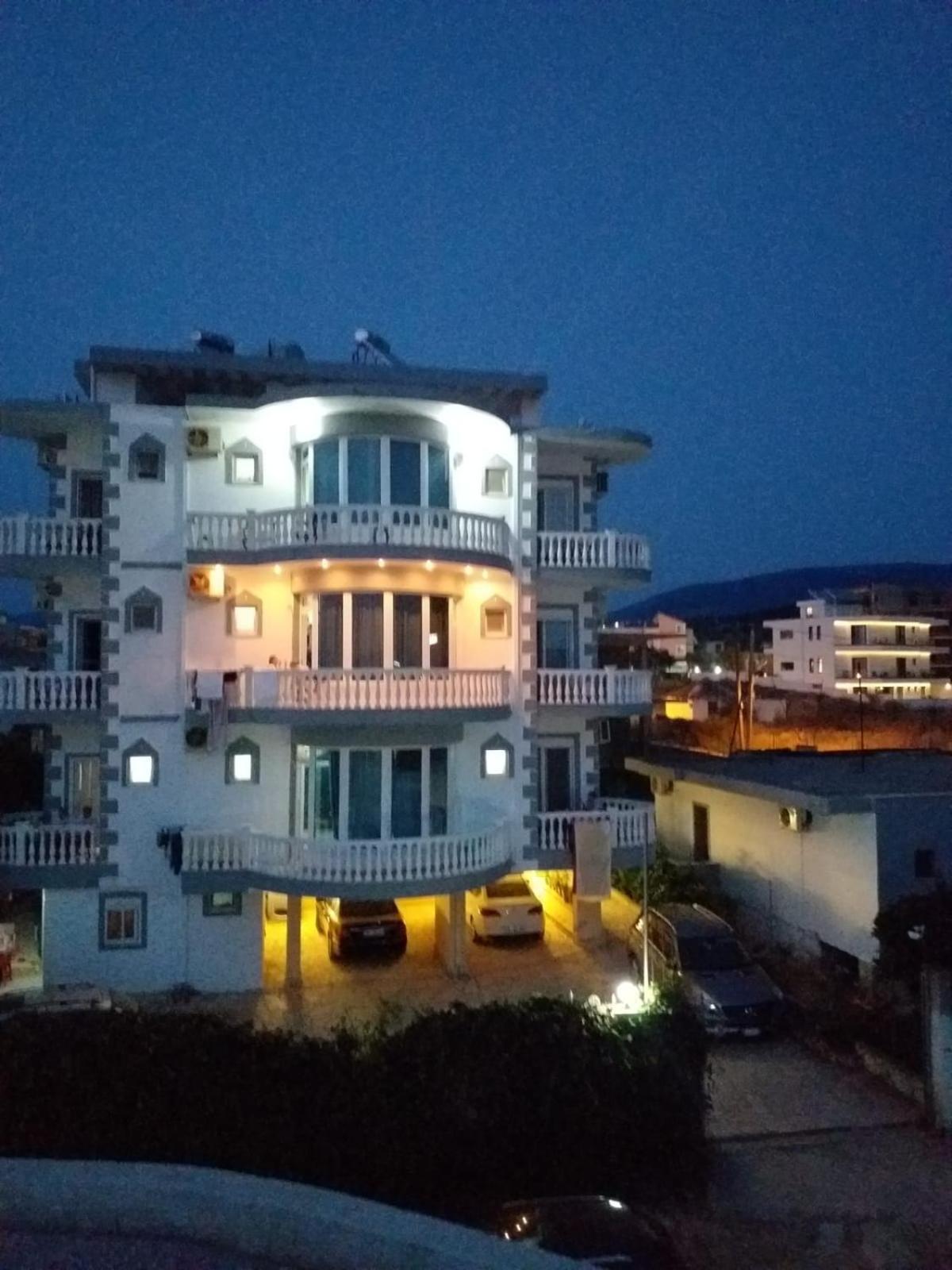 קסאמיל Studio Apartments Rizarjo מראה חיצוני תמונה