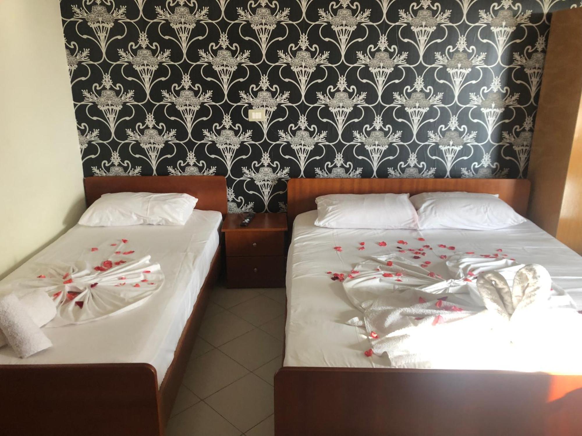 קסאמיל Studio Apartments Rizarjo מראה חיצוני תמונה