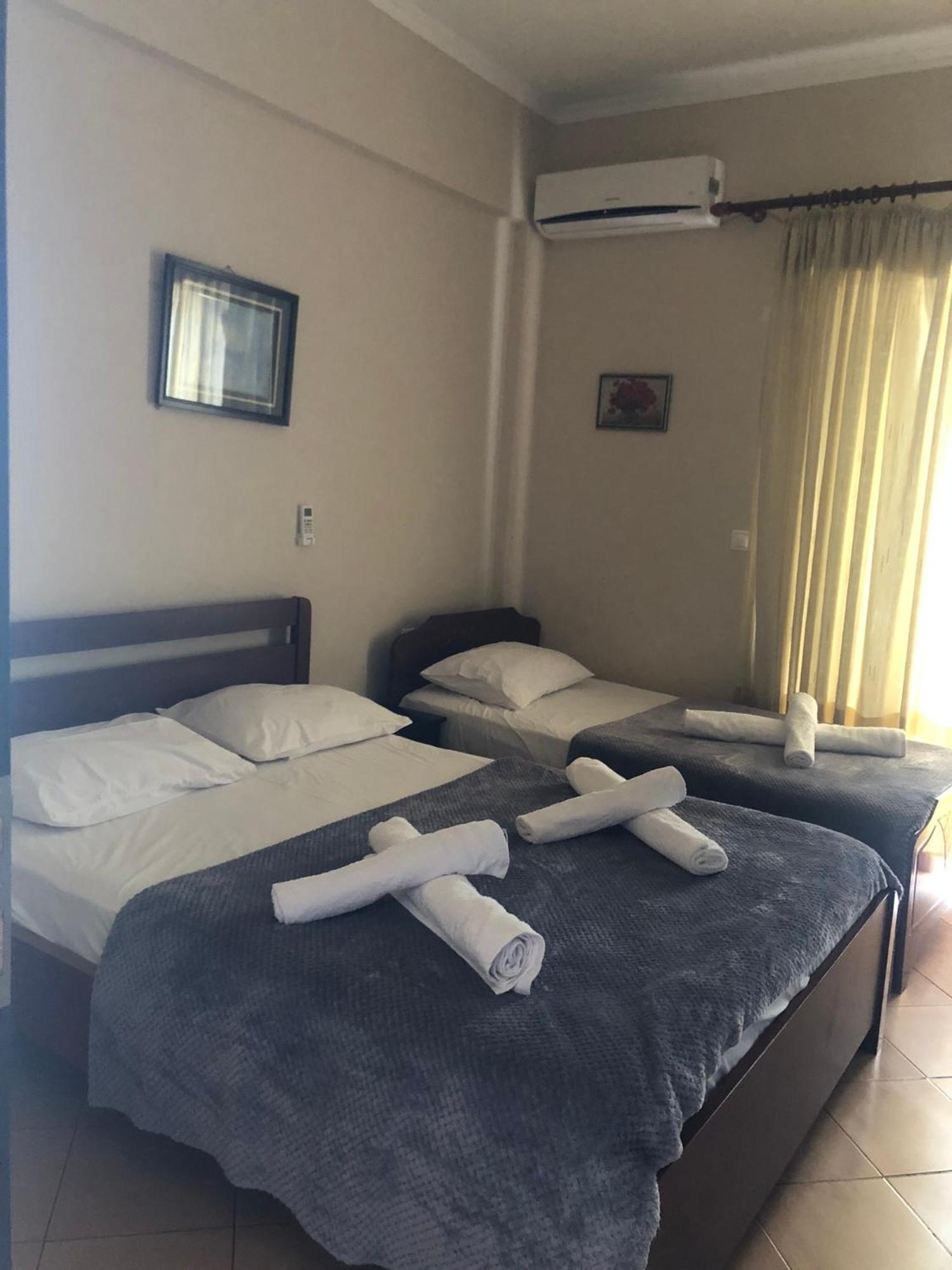 קסאמיל Studio Apartments Rizarjo מראה חיצוני תמונה