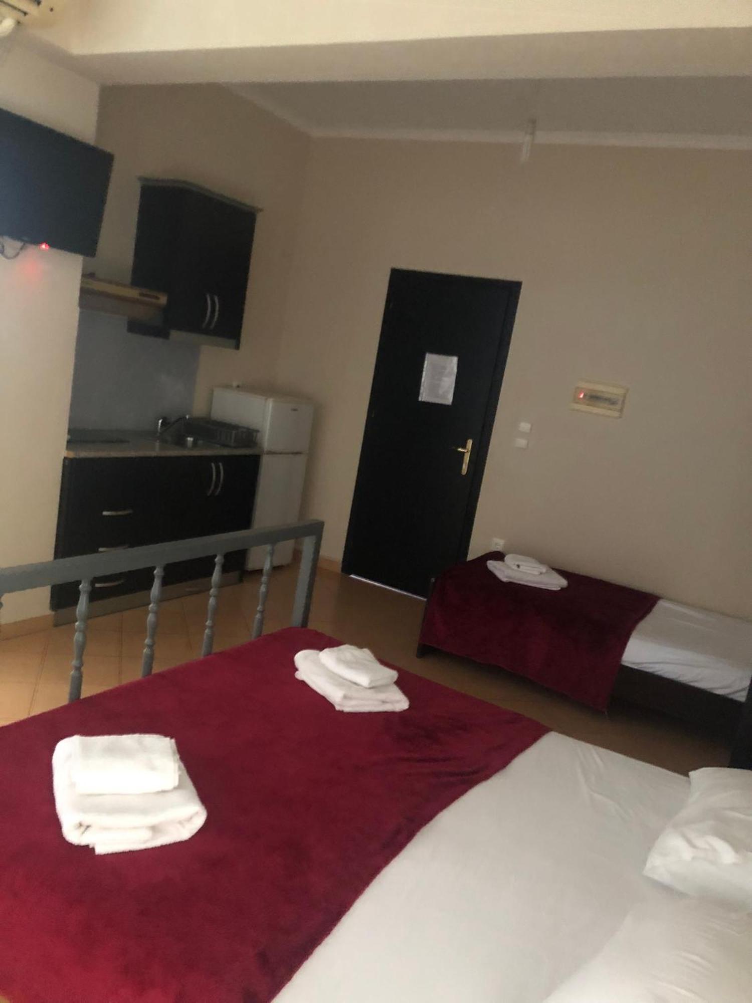 קסאמיל Studio Apartments Rizarjo מראה חיצוני תמונה
