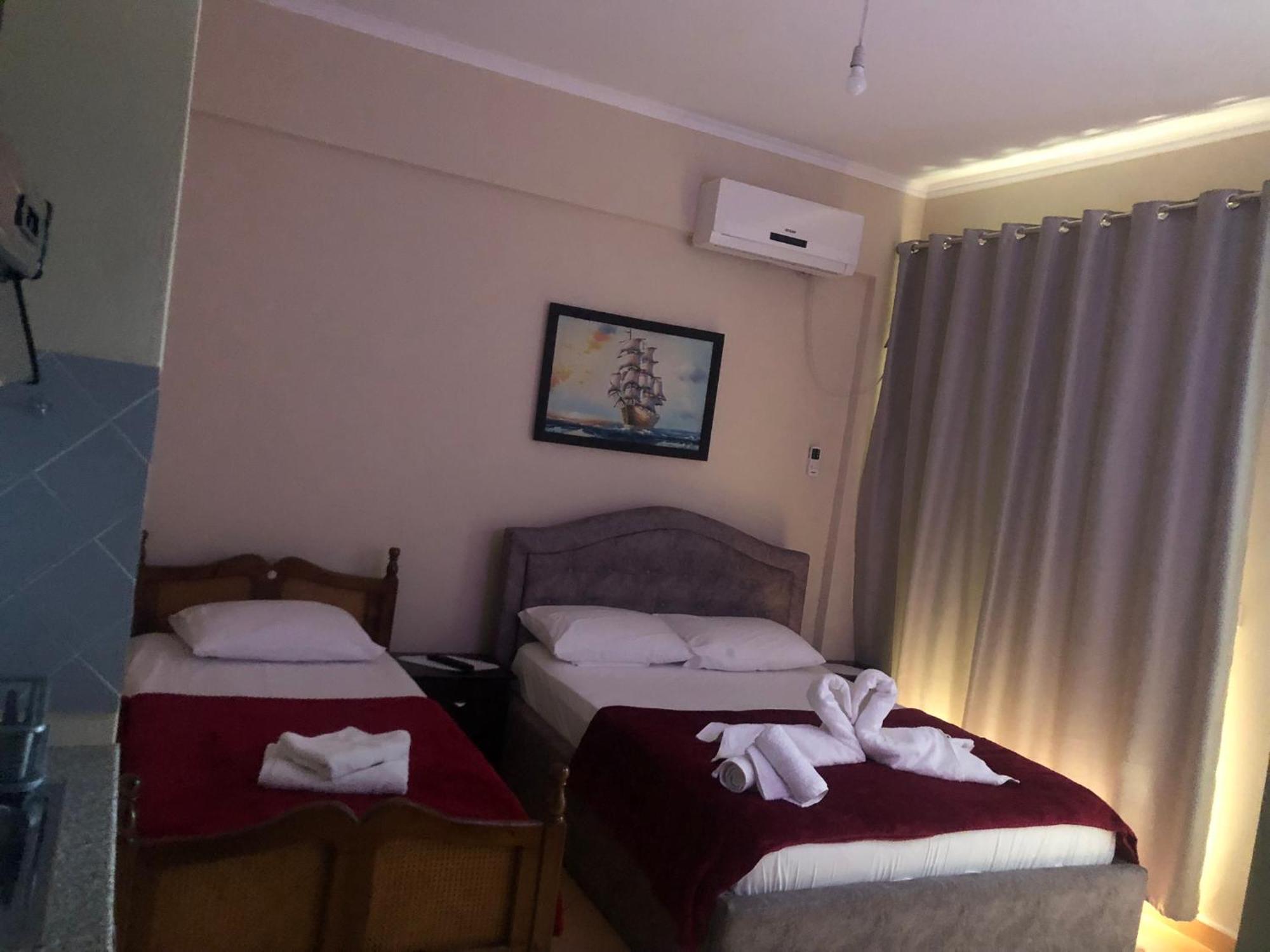 קסאמיל Studio Apartments Rizarjo מראה חיצוני תמונה