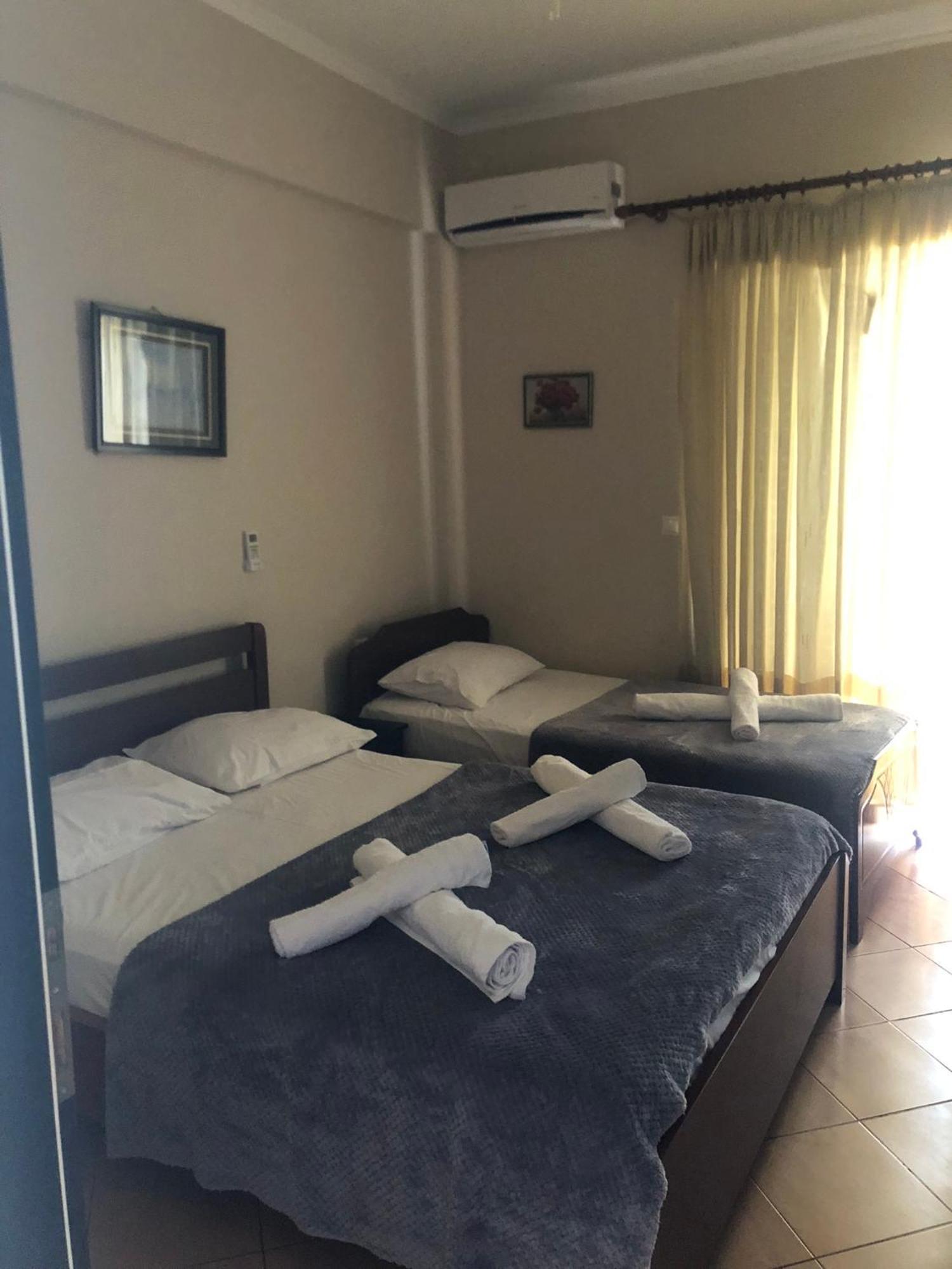 קסאמיל Studio Apartments Rizarjo מראה חיצוני תמונה